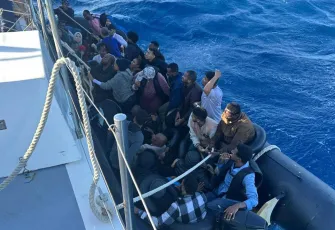 Çeşme'de düzensiz göçmen operasyonu