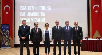 DEÜ’de Batı Anadolu’da Yunan Mezalimi Paneli