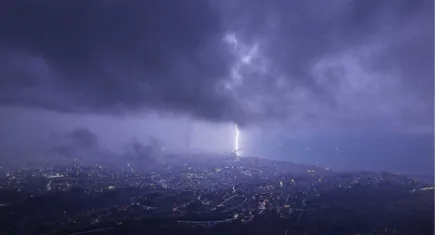 Samsun’da etkili olan sağanak, sele neden oldu