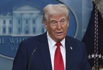 Trump'tan Fed başkanına çağrı!