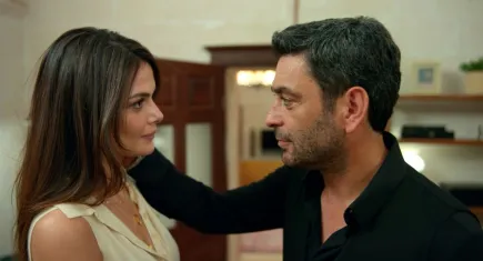 Uzak Şehir’de aşk fırtınası: Cihan ve Alya’nın kalpleri Albora Konağı’nda konuştu!