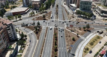 Yılda 480 milyon tl tasarruflu kavşak: Ulaştırma Bakanlığı Elazığ’daki trafiği rahatlatıyor