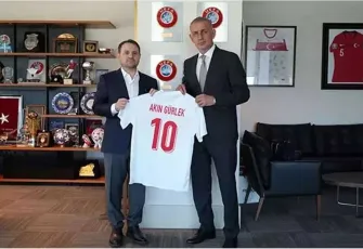 Akın Gürlek,  Hacıosmanoğlu'nu ziyaret etti