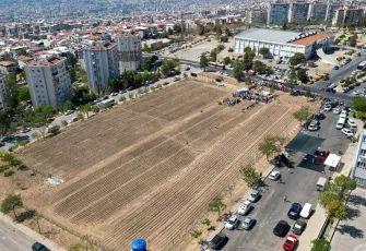 Bornova’da yeni Kent Bostanları açıldı