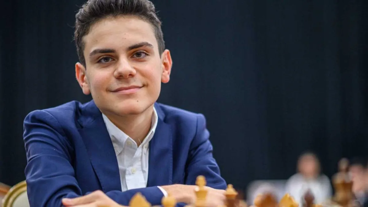 Ediz Gürel'den tarihi başarı: Dünya şampiyonu Gukesh'i mağlup etti haberinin görseli