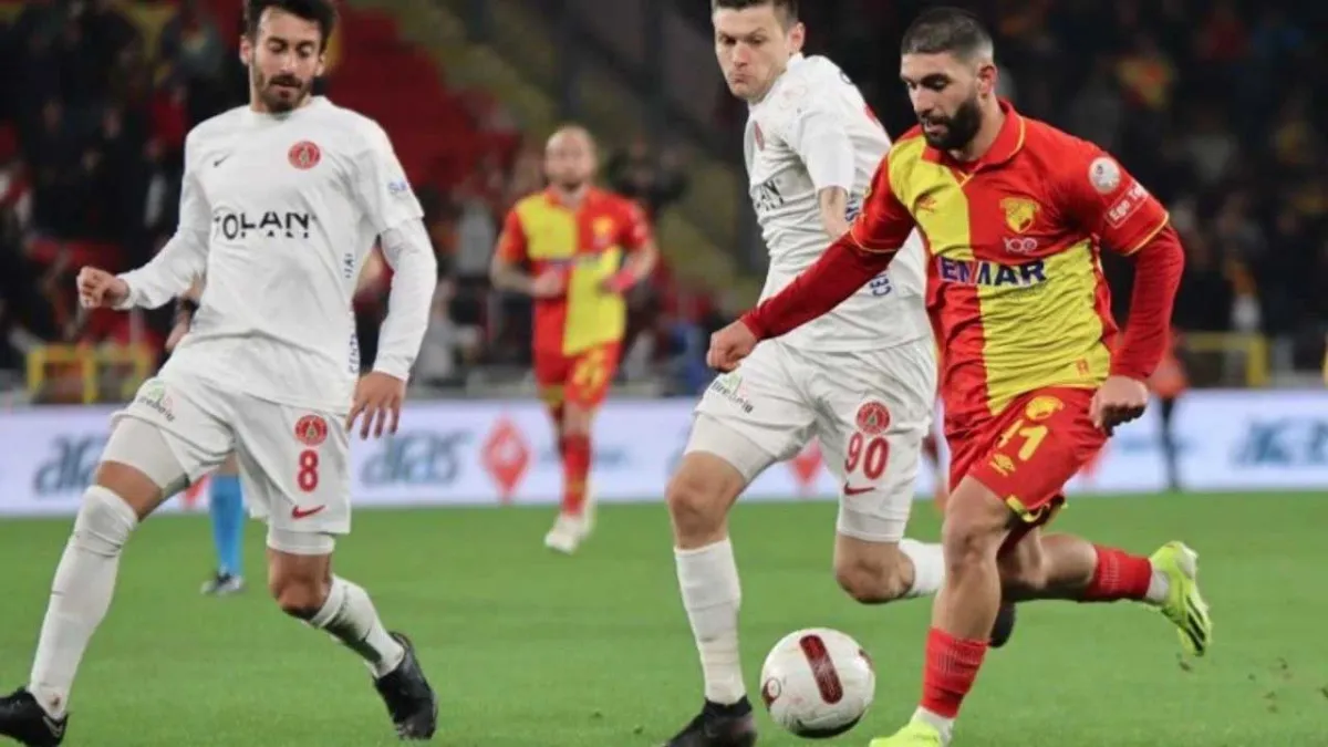 Göztepe zorlu Kayserispor deplasman maçı hazırlıklarını sürdürdü haberinin görseli