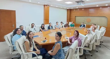 İzmir'de cezaevinde kalan çocuklara destek