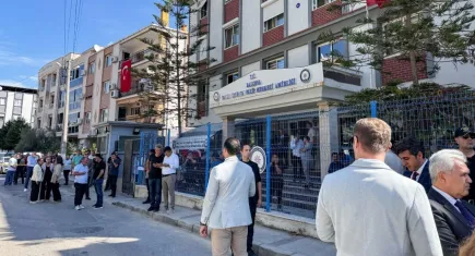 İzmir’de Polis Karakoluna kan donduran saldırıda ilginç gelişmeler: 16 Yaşındaki Genç Silahı Babasından Öğrenmiş