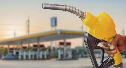 12 Eylül güncel akaryakıt fiyatları: Benzin, motorin ve LPG ne kadar oldu? İzmir motorin fiyatı