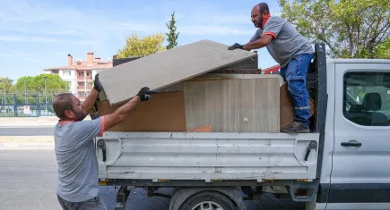 Gaziemir Belediyesi eski mobilyaları randevulu topluyor