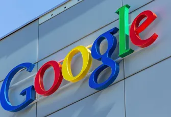 Google’dan android kullanıcılarına kötü haber: Play Store dışında uygulama indirme yasaklandı