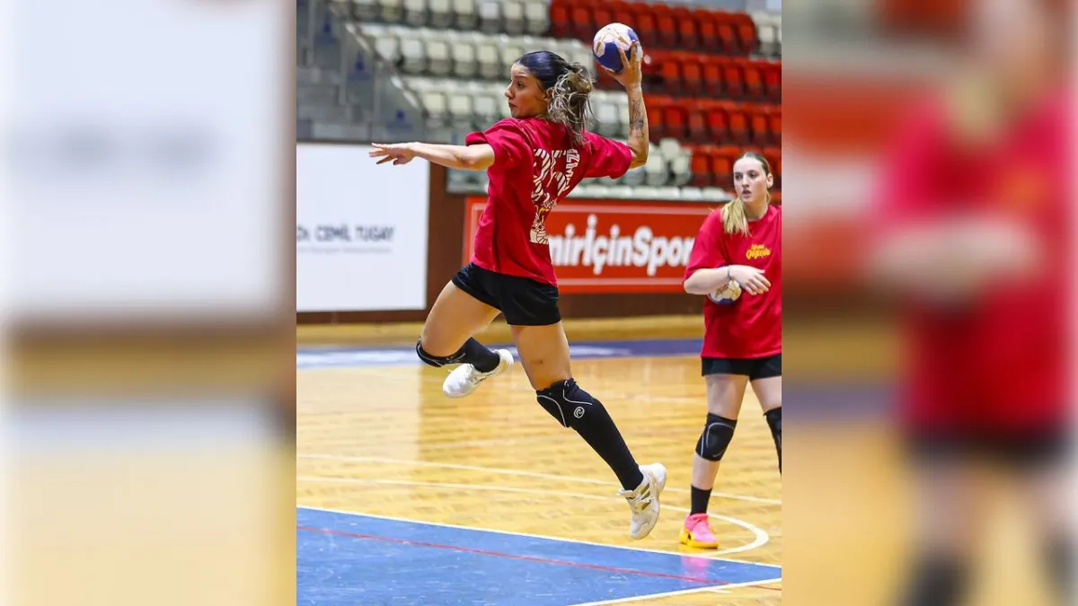 Göztepe kadın hentbol ilk kez evinde sahaya çıkıyor haberinin görseli