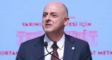 Özlale’den 12 Eylül anması: Ülkenin üzerine çökmüş en büyük karanlık