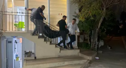 Antalya’da eski eş dehşeti: Hanım biçer evinde eşarpla boğularak öldürüldü