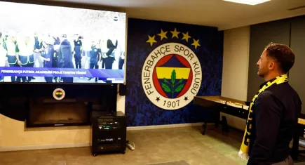 Fenerbahçe’de yeni dönem! Domenico Tedesco’dan taraftarı mest eden ilk sözler