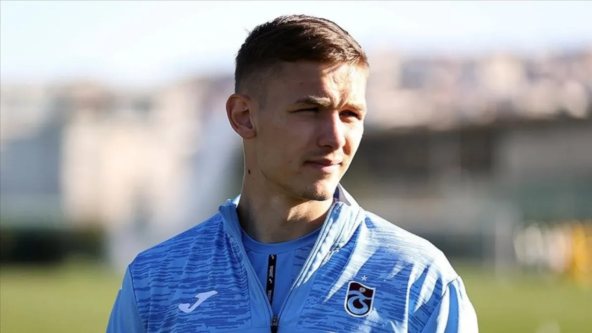 Trabzonspor’da şok! Danylo Sikan Fenerbahçe maçında forma giyemeyecek haberinin görseli