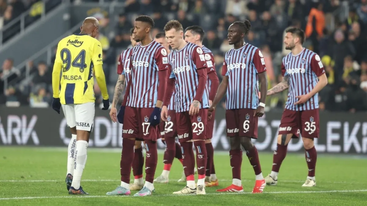 Trabzonspor ile Fenerbahçe 105. randevuda! Kadıköy’de dev kapışma haberinin görseli