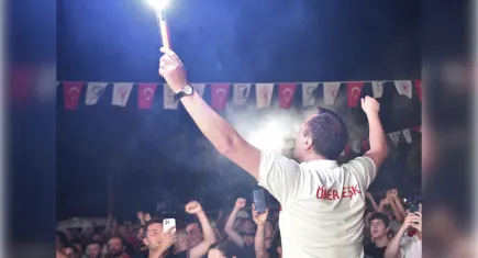 Bornova’da final heyecanı: 12 Dev Adam için buluşacaklar! 