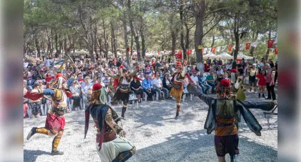 Bornova’da tatlı sofra: Türkiye’nin ilk Reçel Şenliği İzmirlileri buluşturdu! 