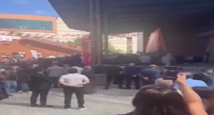 CHP Esenyurt İlçe Kongresi'nde büyük kavga