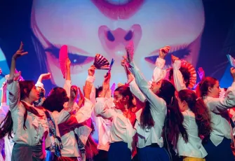 Gençlerin gücü sahnede: SPIRITUA İzmir’de Shakespeare ve Truva’yı buluşturdu