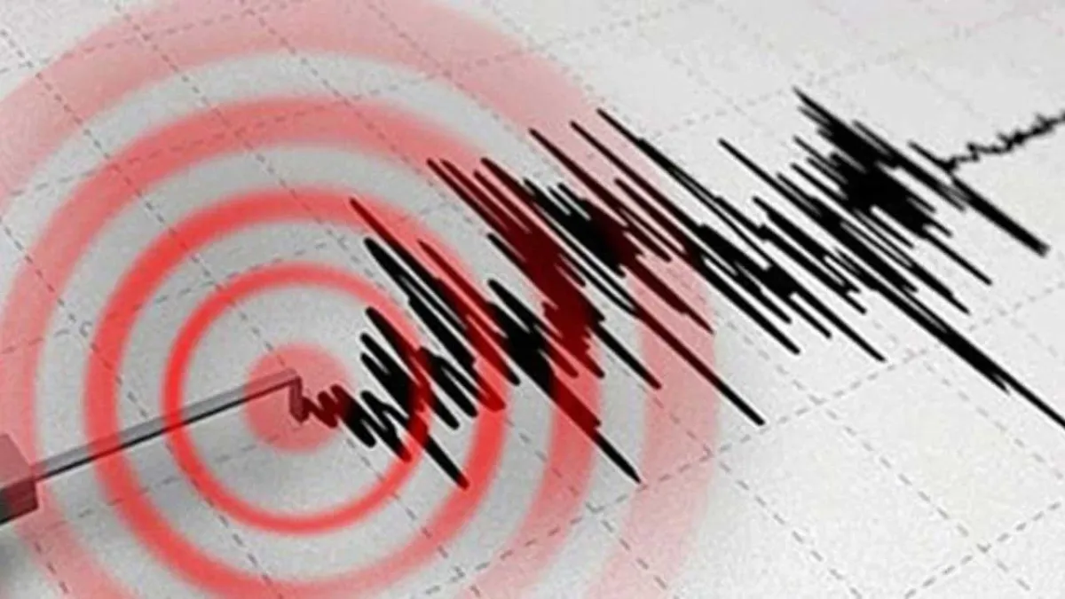 İzmir&#039;de korkutan deprem haberinin görseli