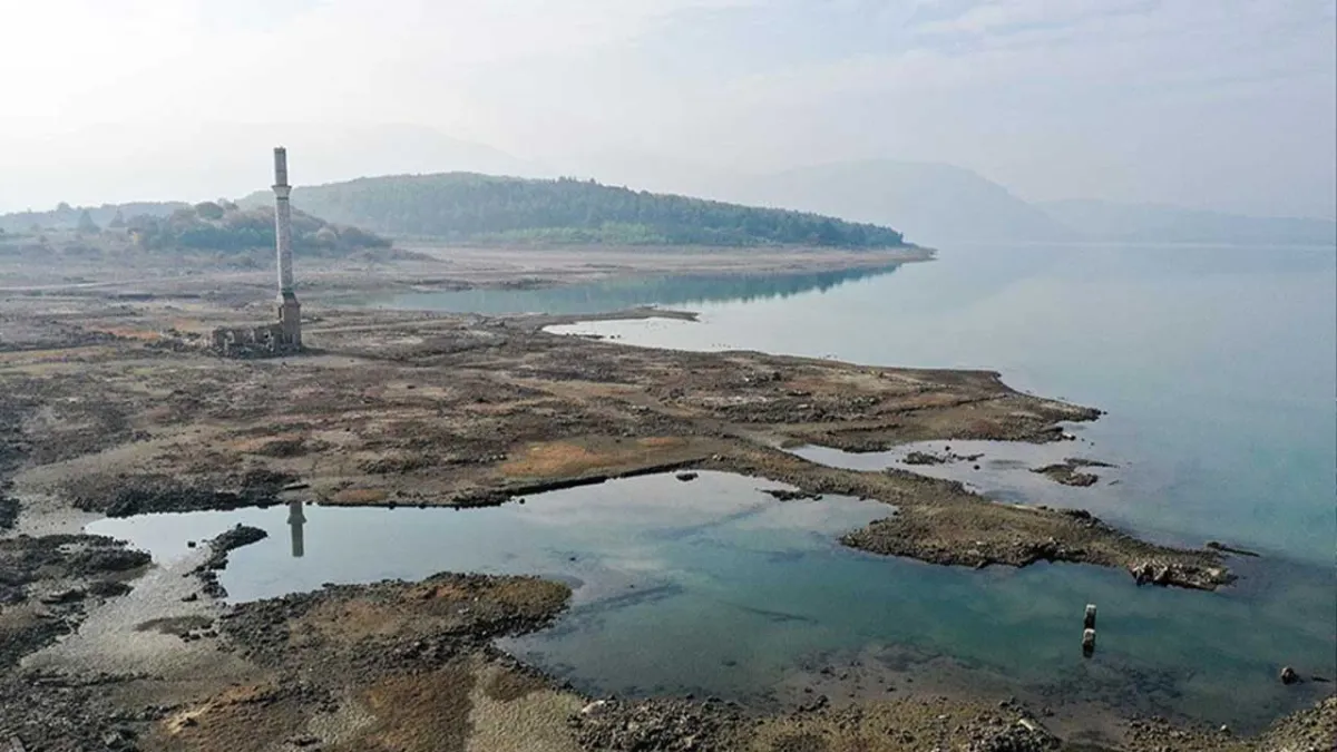İzmir’in barajlarında son durum: Toplam su miktarı 90 milyon metreküpün altına indi haberinin görseli