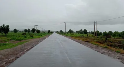 Otobüs nehre uçtu: Çok sayıda ölü var!