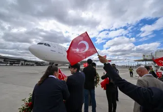 Türkiye A Milli Erkek Basketbol Takımı'na coşkulu karşılama