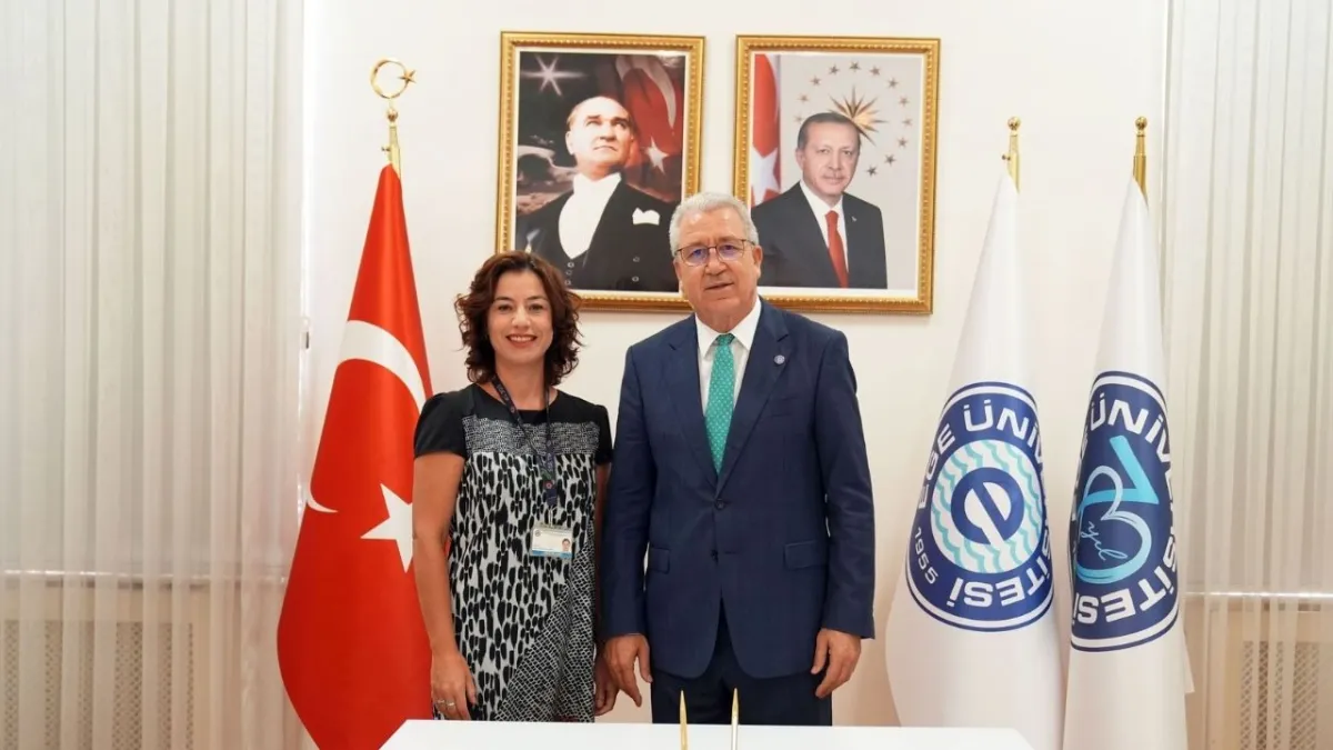 Türkiye’de bir ilk: Ege Üniversitesi’nden kök hücreyle gözde devrim niteliğinde proje haberinin görseli