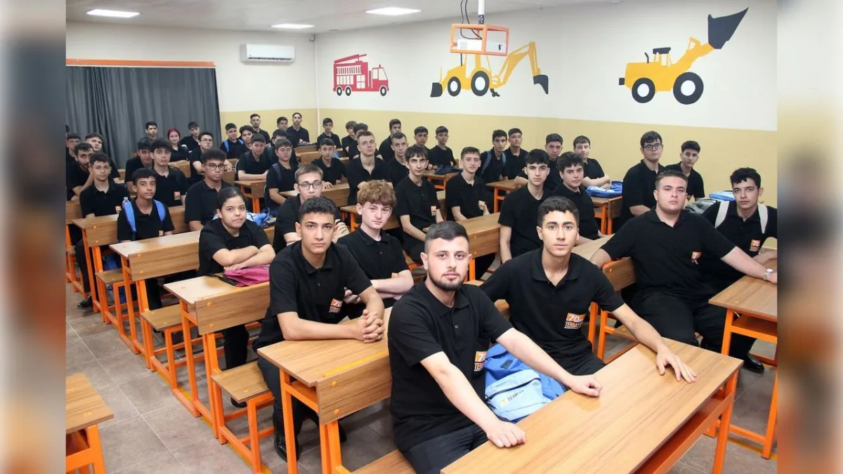 Terbay Çıraklık Okulu&#039;nda yeni eğitim yılı heyecanı haberinin görseli