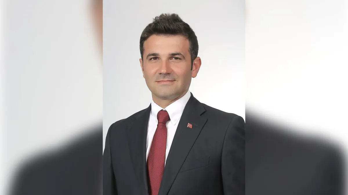 AK Parti Urla İlçe Başkanı Bükülmez&#039;den, Başkan Balkan&#039;a sert sorular haberinin görseli