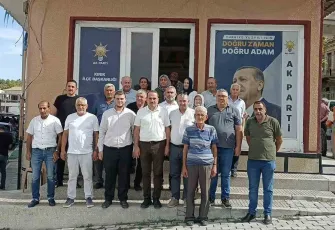 AK Partili Kırkpınar’dan CHP lideri Özel’e: Önce İzmir’in çöpünü temizleyin