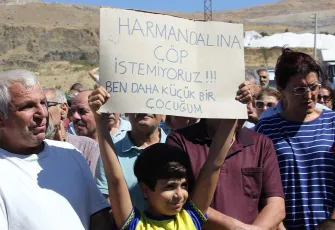 Çiğli halkından Harmandalı protestosu: Yargı kararına uyun