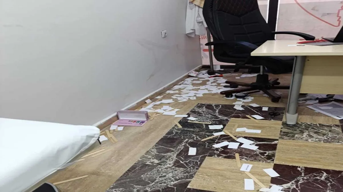 Doktoru darbeden hasta yakını hakkında karar! haberinin görseli