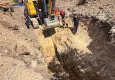 Havuz kazısında toprak kayması : 2 ölü
