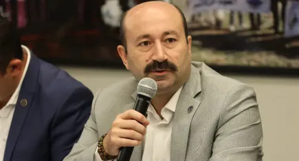 Memur-Sen İzmir’den Türkan Özilhan Devlet Hastanesi açıklaması: Şov yapmak sendikacılık değildir
