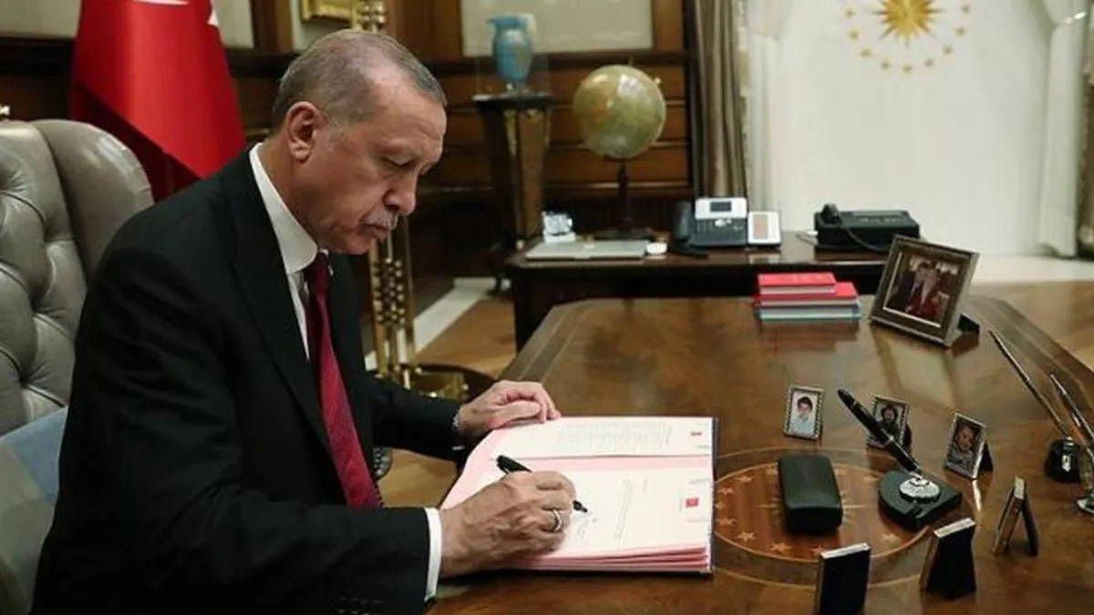 Resmi Gazete&#039;de yayımlandı: Atama ve görevden alma kararları haberinin görseli