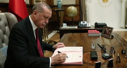 Resmi Gazete'de yayımlandı: Atama ve görevden alma kararları