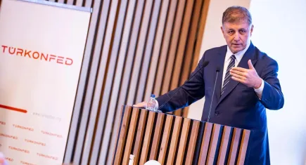 Başkan Tugay: İzmir’in kapılarını, pencerelerini biraz daha fazla açması lazım