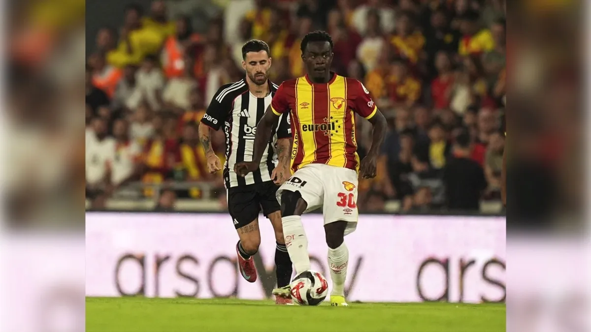 Göztepe ilk yarıda ikiledi haberinin görseli