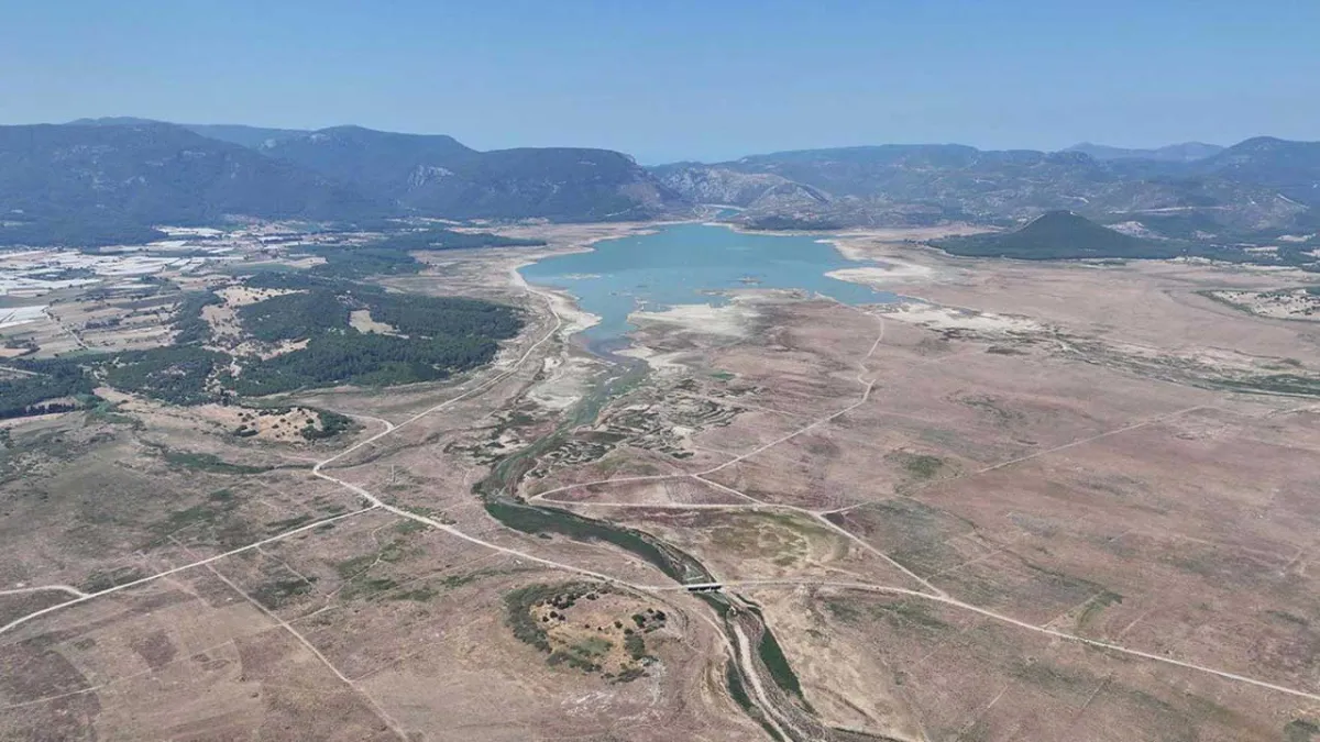İzmir’de planlı su kesintileri uzatıldı haberinin görseli