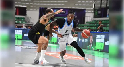 Petkimspor, Cevat Soydaş turnuvası’na mağlubiyetle başladı