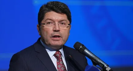 Bakan Tunç’tan terörsüz Türkiye açıklaması: Şehit ailelerimizi rencide edecek hiçbir tutum içerisinde olmayız