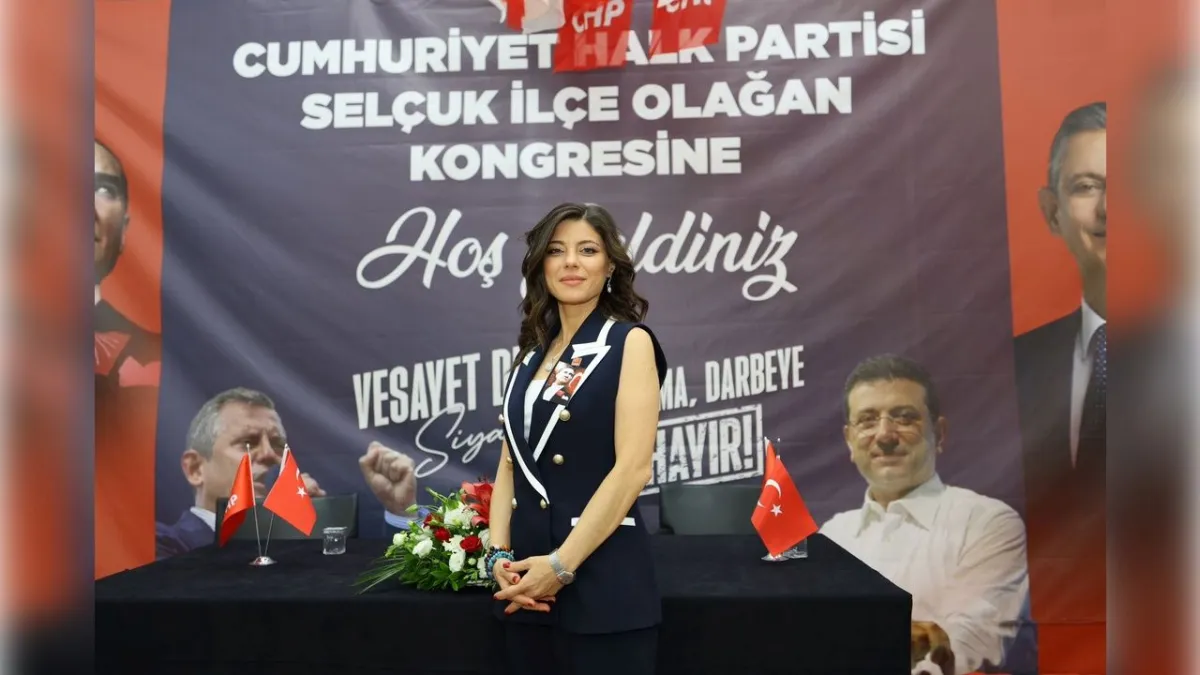 CHP Efes Selçuk’ta İpek Onbaşıoğlu güven tazeledi haberinin görseli