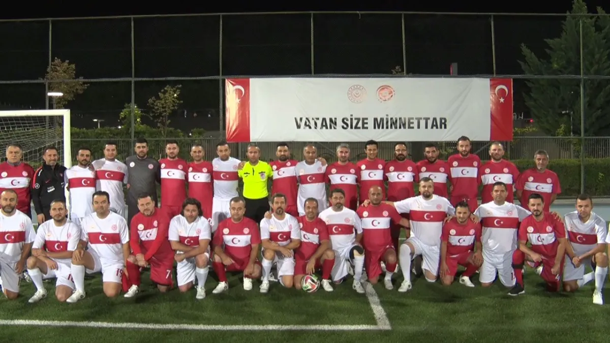 Gaziler Günü’nde sahada kardeşlik ruhu haberinin görseli