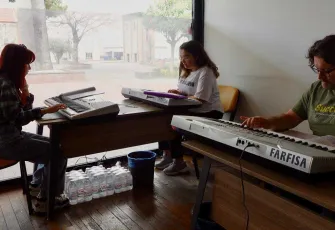 Genç İzmir’in ücretsiz müzik kursları için başvurular devam ediyor