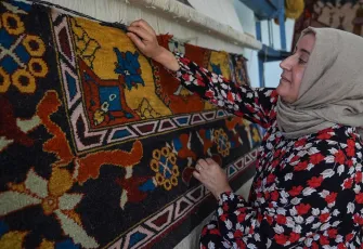17. Yüzyıl Bergama halısı ana yurdunda yeniden hayat buluyor