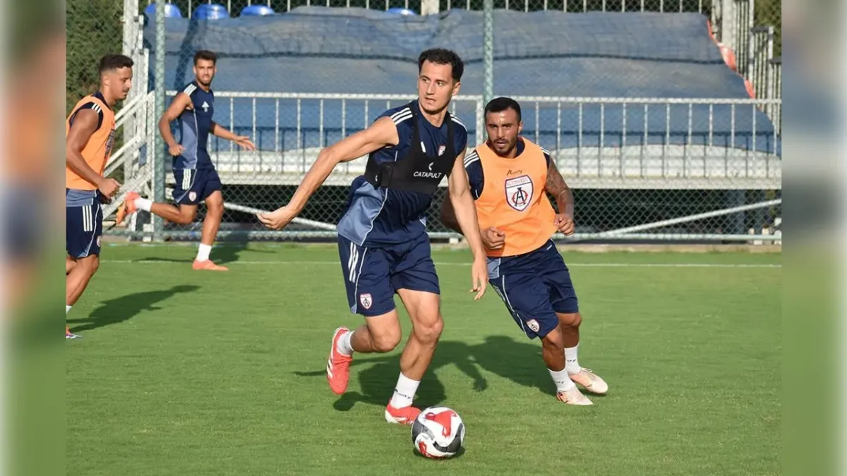Altınordu, Elazığspor maçına kilitlendi haberinin görseli