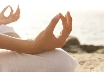 Bademler Sanat Köyü’nden Zehra Çağlar ile meditasyon atölyesi
